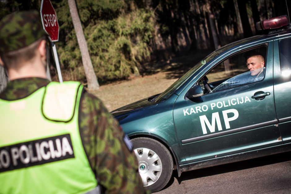 Karo policijos pareigūnams suteikiami platesni įgaliojimai