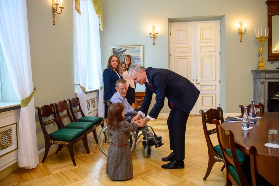 Prezidentas: visi vaikai turi gauti lygų startą į gyvenimą