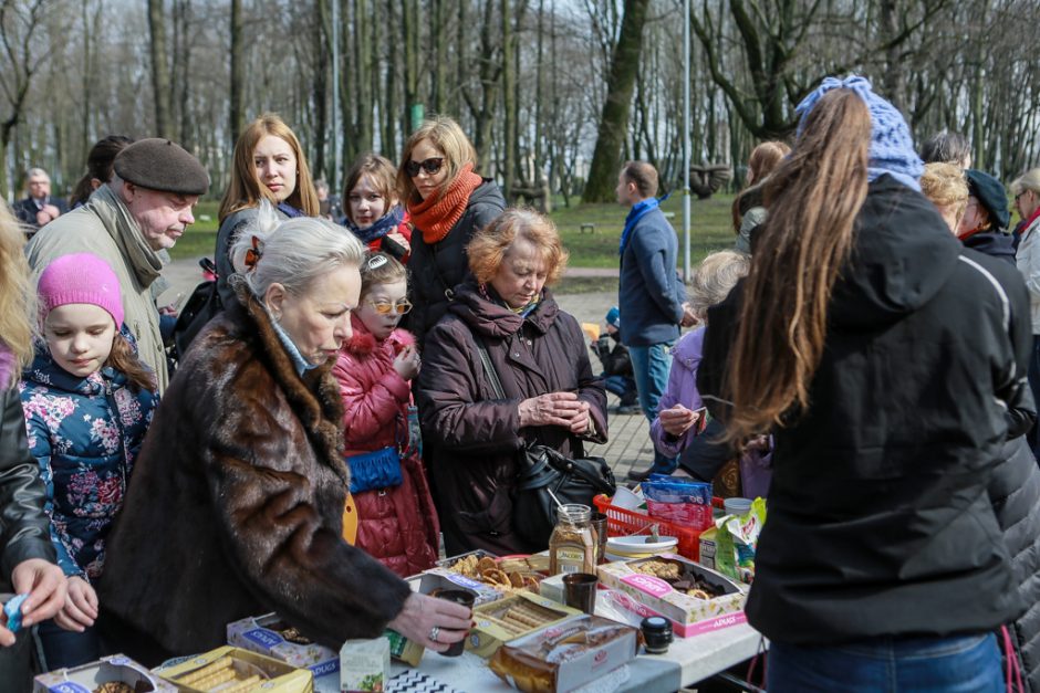 Į Skulptūrų parką sukvietė „Vynerio arbatėlė“