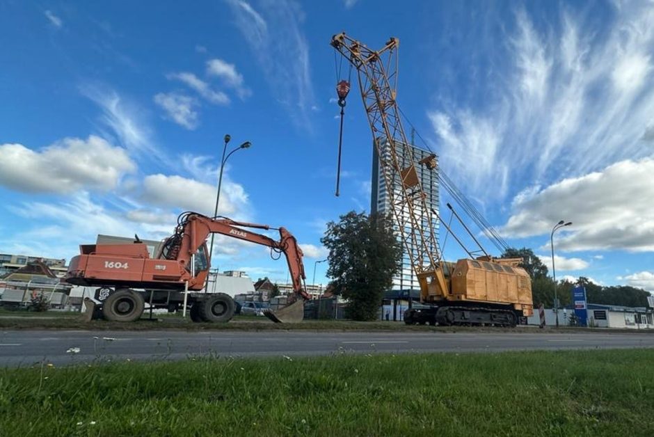 Darbai persikels į Sausio 15-osios gatvę