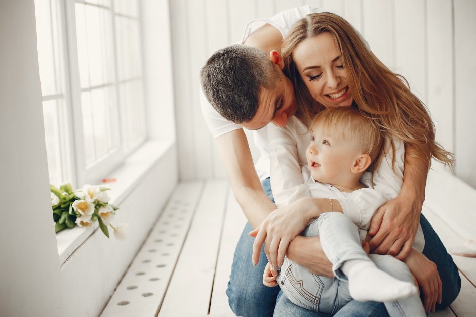 Siūlymą dėl „mamadienių“ ir „tėvadienių