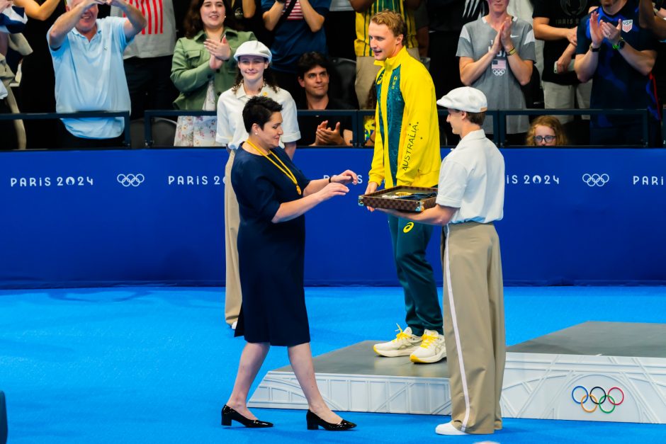 LTOK prezidentė Paryžiuje apdovanojo olimpinius medalininkus