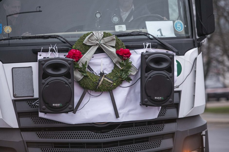 „Linava“ prašo stabdyti nesąžiningų verslininkų veiklą išnaudojant vilkikų vairuotojus