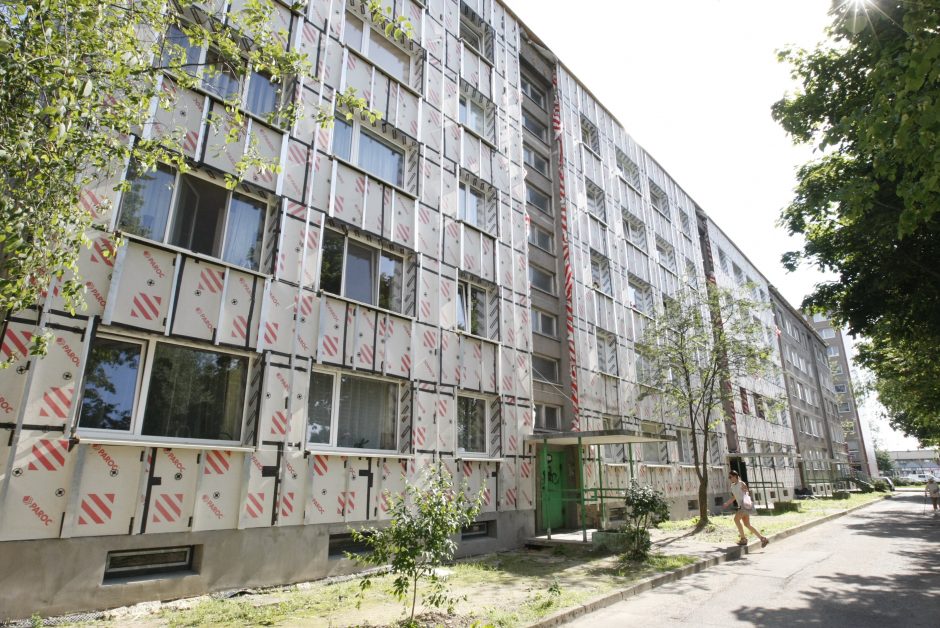 Renovaciją vėl stabdo bankrotai