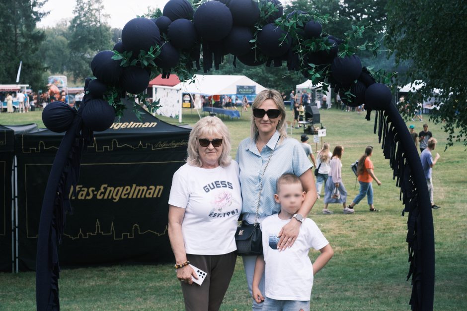 Mėlynių festivalis Lekėčiuose