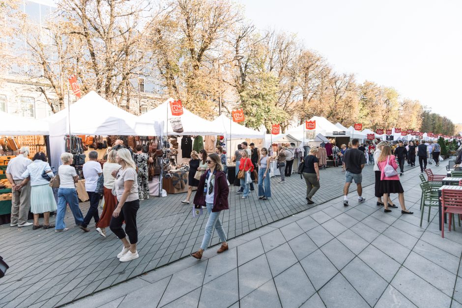 Laisvės alėjoje šurmuliuoja Rudens mugė (2024)