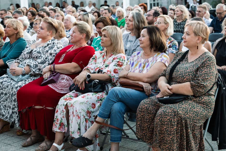 Pažaislio liepų alėjos vakarai | „GospelJonai“