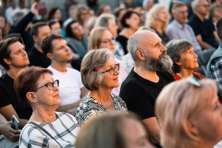 Pažaislio liepų alėjos vakarai | „GospelJonai“