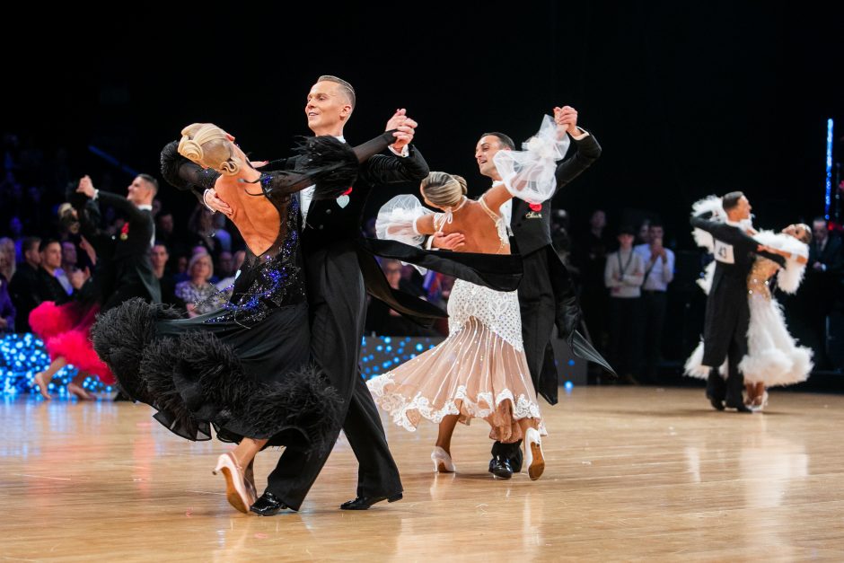 Pasaulio standartinių šokių čempionai: tai istorinė diena mūsų karjeroje