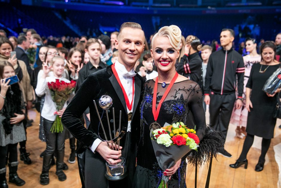 Pasaulio standartinių šokių čempionai: tai istorinė diena mūsų karjeroje