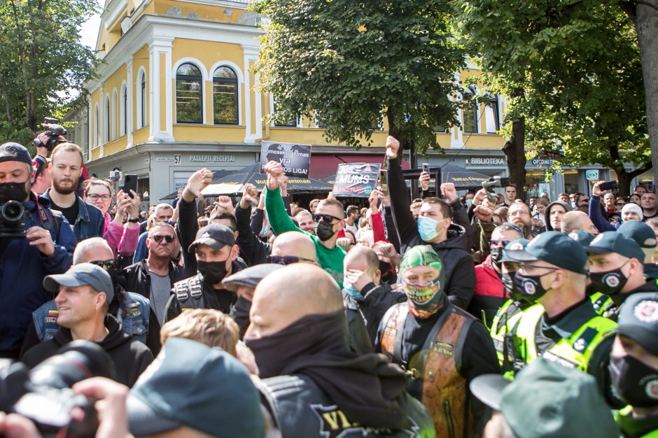 Policija apie neramumus per LGBT eitynes: nukentėjo du žmonės, pradėti penki ikiteisminiai tyrimai