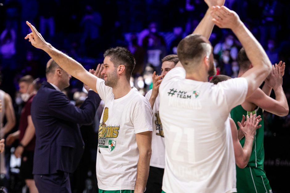 Trofėjus vėl keliauja į Kauną: „Lietkabelį“ daužęs „Žalgiris“ – KMT čempionas