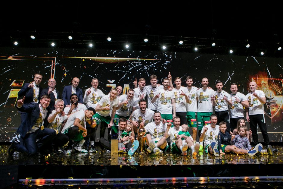 Trofėjus vėl keliauja į Kauną: „Lietkabelį“ daužęs „Žalgiris“ – KMT čempionas