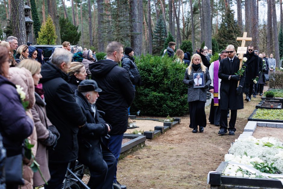 Karmėlavos kapinėse amžinojo poilsio atgulė A. Jagelavičiūtė