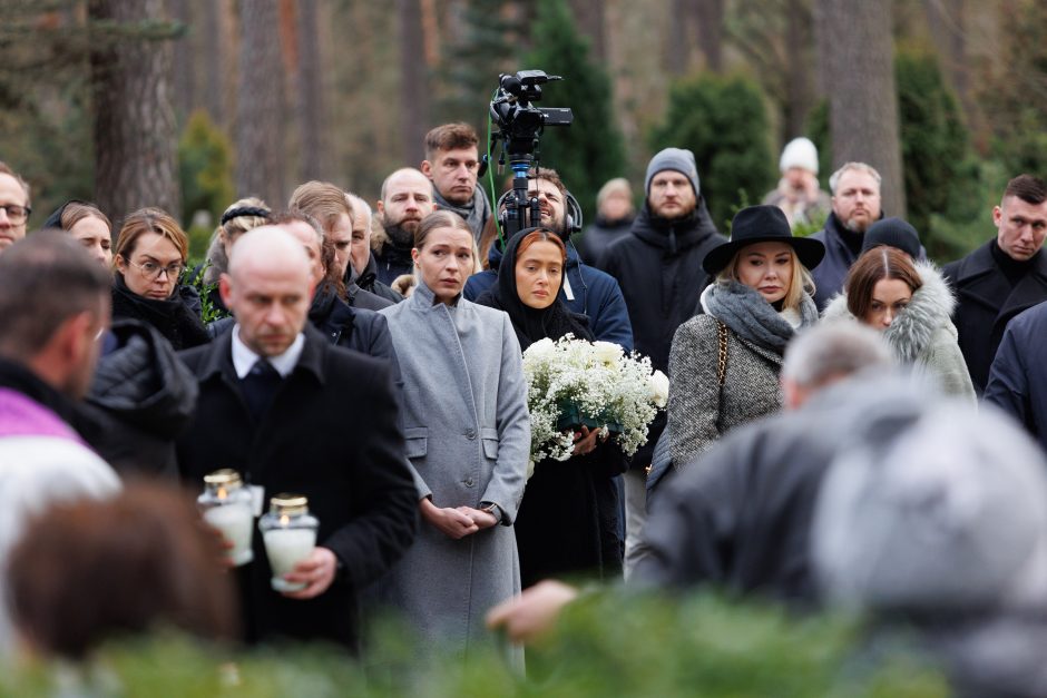 Karmėlavos kapinėse amžinojo poilsio atgulė A. Jagelavičiūtė