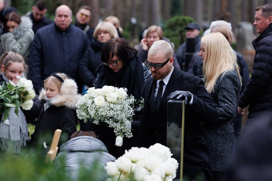 Karmėlavos kapinėse amžinojo poilsio atgulė A. Jagelavičiūtė