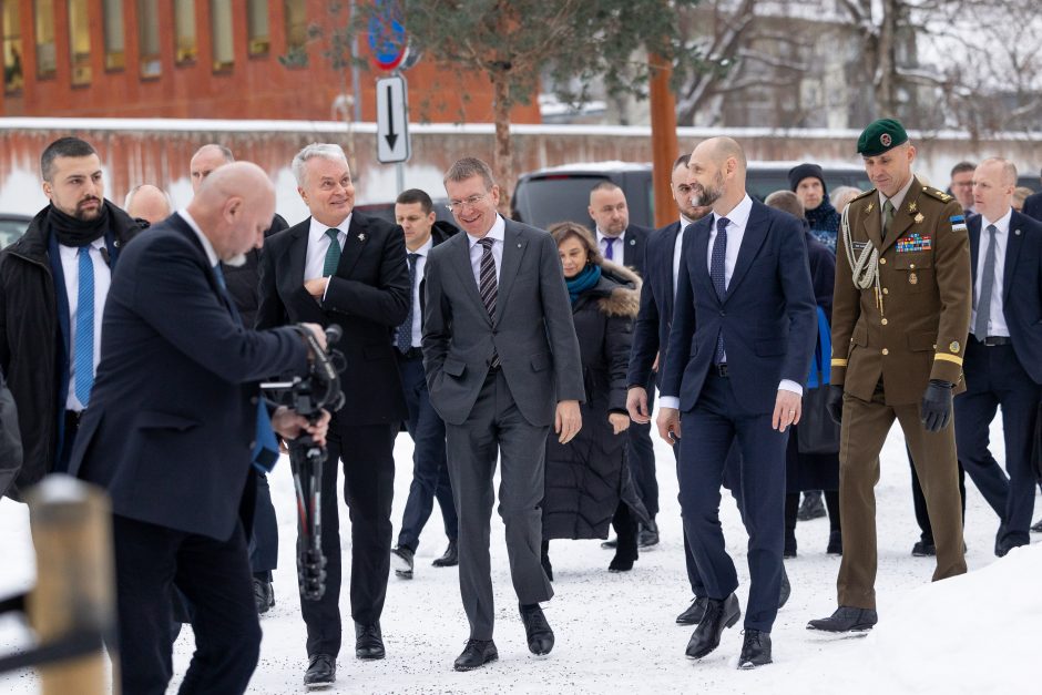 Baltijos šalių prezidentai: Rusija nesustotų Ukrainoje