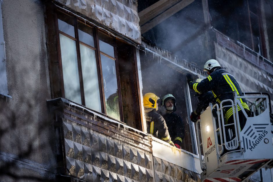 Gaisras Viršuliškėse: įvardijo, kiek butų savininkų išreiškė norą persikelti į socialinius būstus