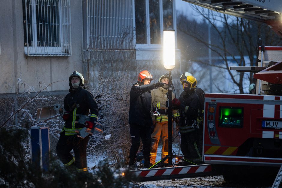 Gaisras Viršuliškėse: įvardijo, kiek butų savininkų išreiškė norą persikelti į socialinius būstus