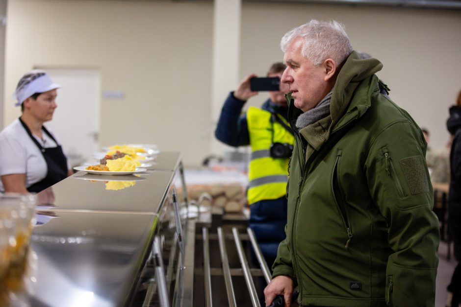 Pirmasis toks Lietuvoje: Šilalės rajone atidarytas karinis miestelis