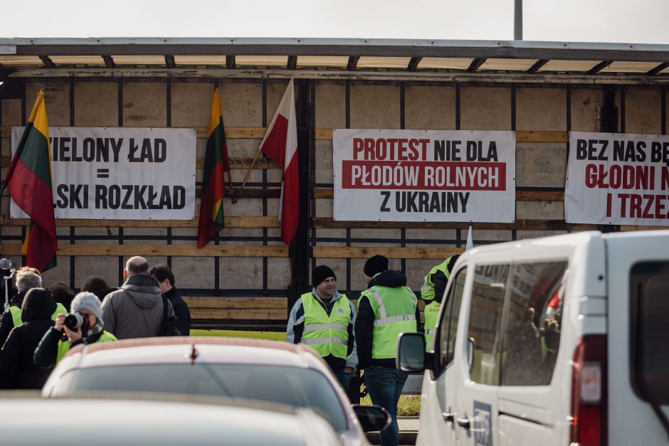 NKVC vadovas: vilkikus tikrinančių Lenkijos ūkininkų entuziazmas mažėja