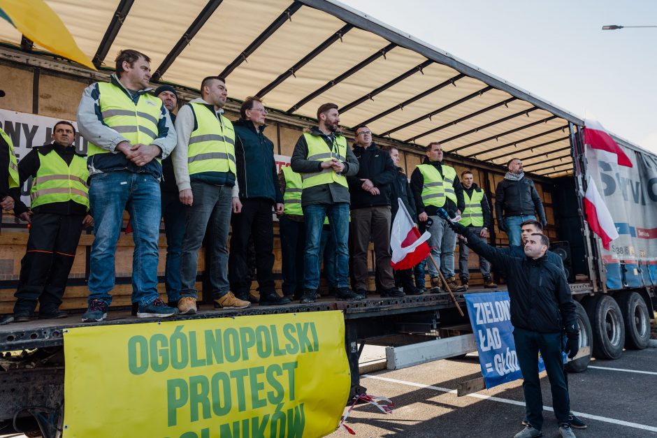 NKVC vadovas: vilkikus tikrinančių Lenkijos ūkininkų entuziazmas mažėja