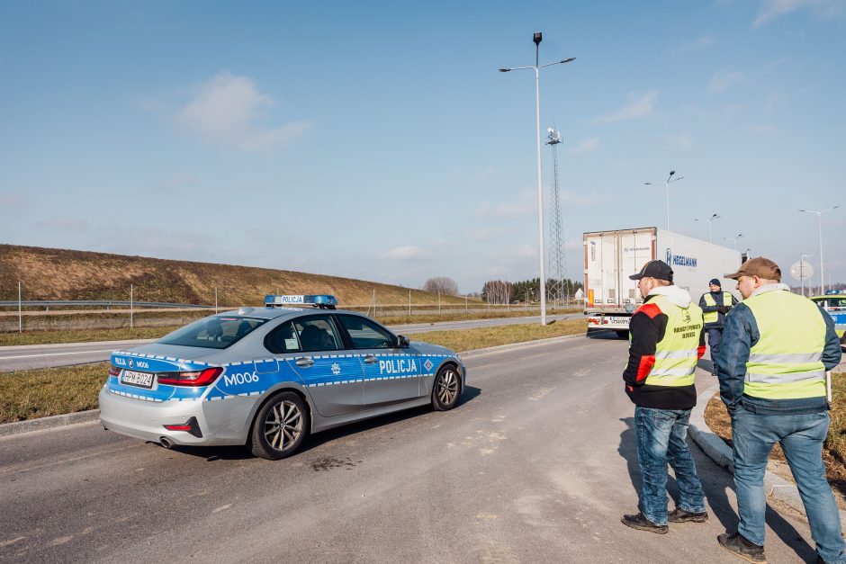 NKVC vadovas: vilkikus tikrinančių Lenkijos ūkininkų entuziazmas mažėja