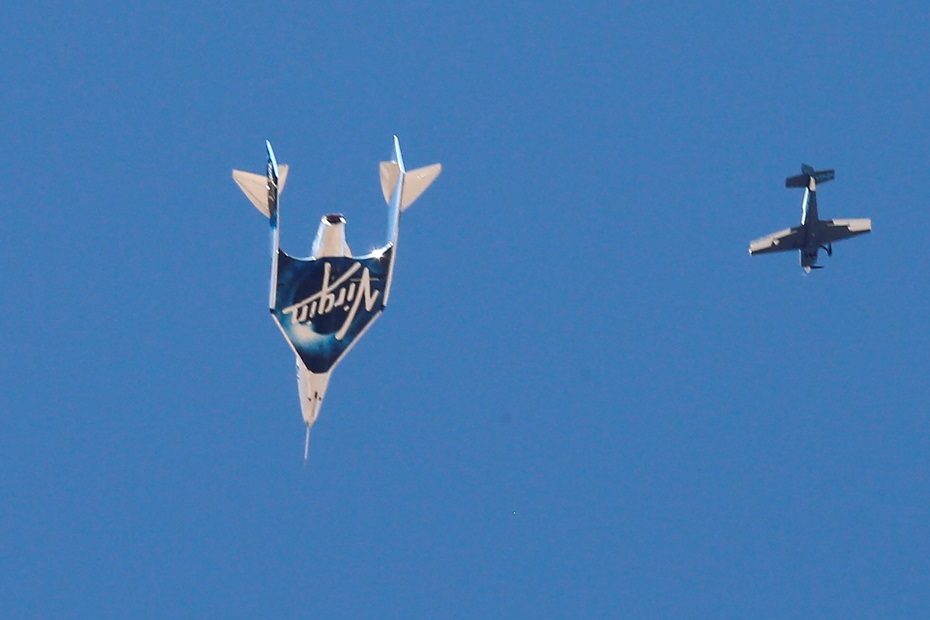 Kelionės į kosmosą vilioja: „Virgin Galactic“ pardavė dar 100 bilietų