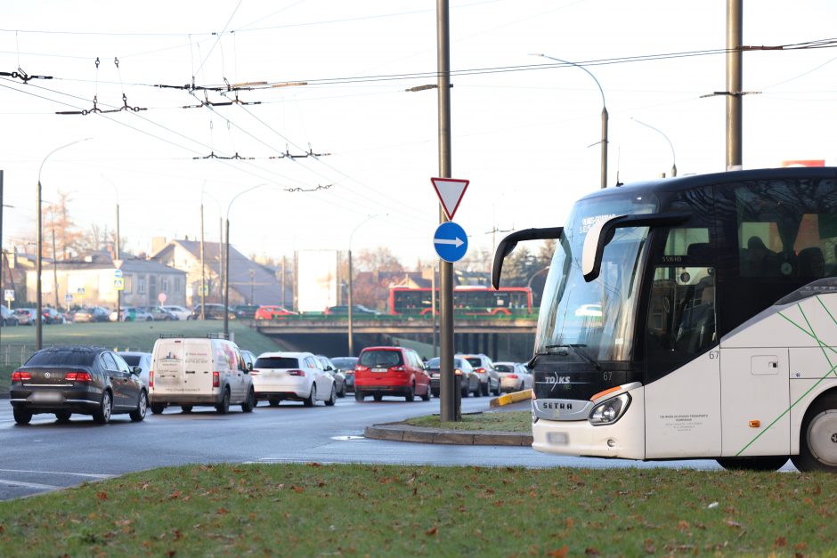 Kaune – automobilių avarijos ir spūstys