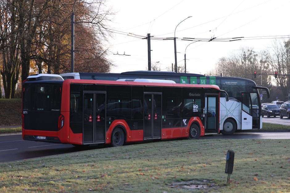 Kaune – automobilių avarijos ir spūstys