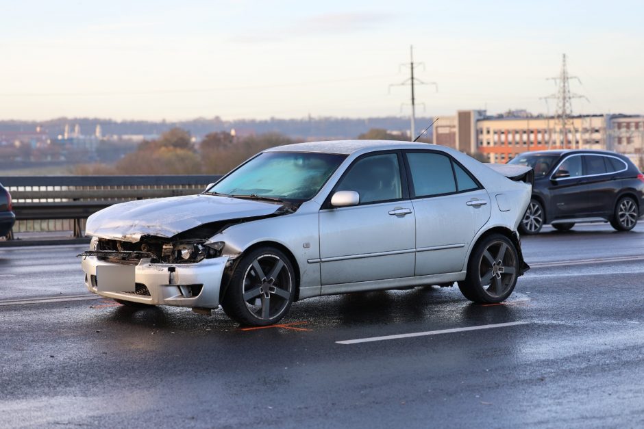 Kaune – automobilių avarijos ir spūstys