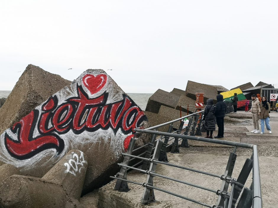 Patekimas ant Melnragės molo šį savaitgalį dar nebus ribojamas