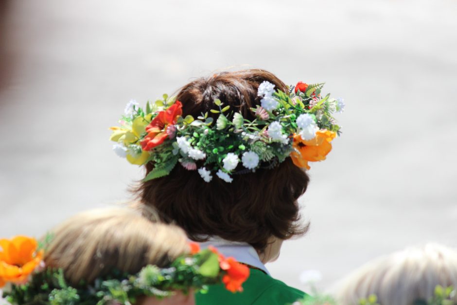 Festivalis „Bunda jau Baltija“: trijų tautų šokėjai sukosi drauge