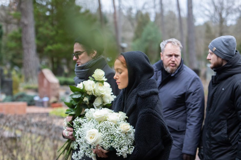 Karmėlavos kapinėse amžinojo poilsio atgulė A. Jagelavičiūtė