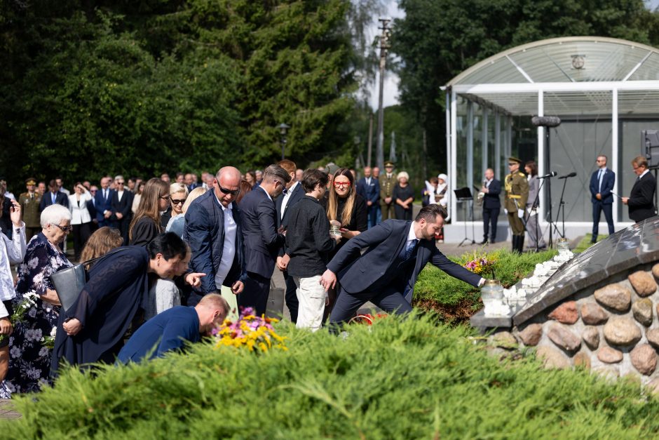 „Stovime teisingesnio pasaulio pusėje“: Medininkų minėjime pabrėžta Ukrainos kova