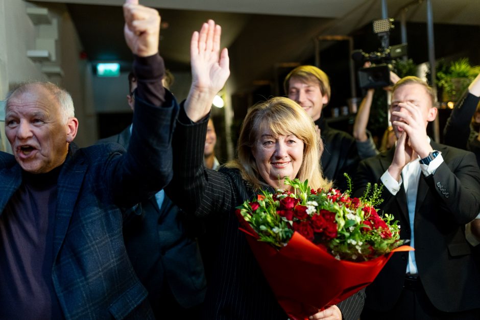 Anksčiau žadėjusi būti premjere, V. Blinkevičiūtė vėl kalba užuominomis