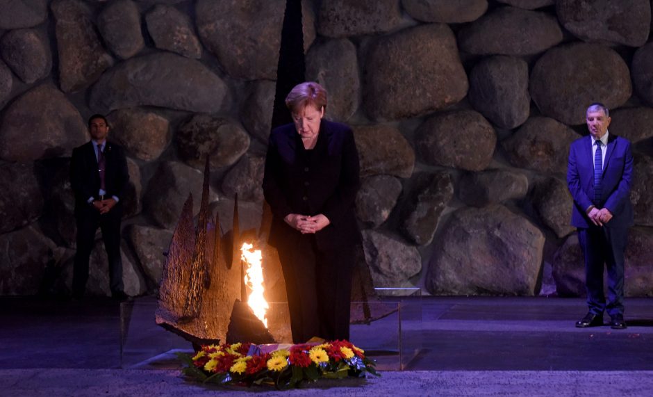 A. Merkel: Vokietija įsipareigojusi amžinai kovoti su antisemitizmu