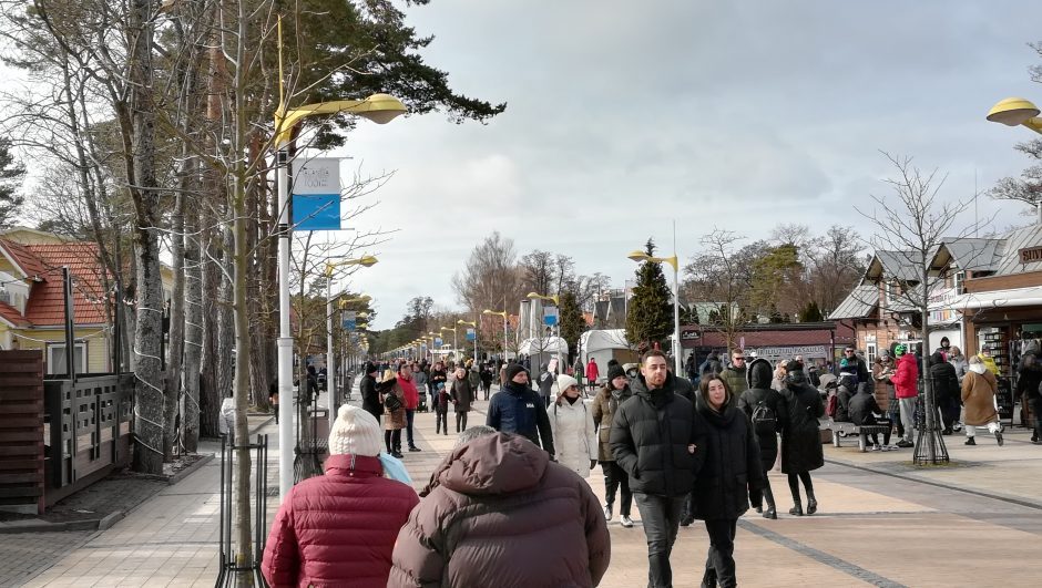 Savaitgalį – išskirtinis policijos dėmesys keliautojų laukiančiai Palangai