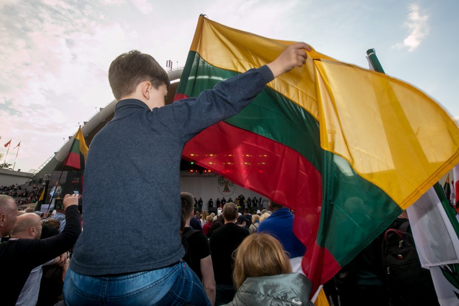 Policija apie „Didįjį šeimos gynimo maršą“: matėme, kad karantino reikalavimų žmonės nesilaikė