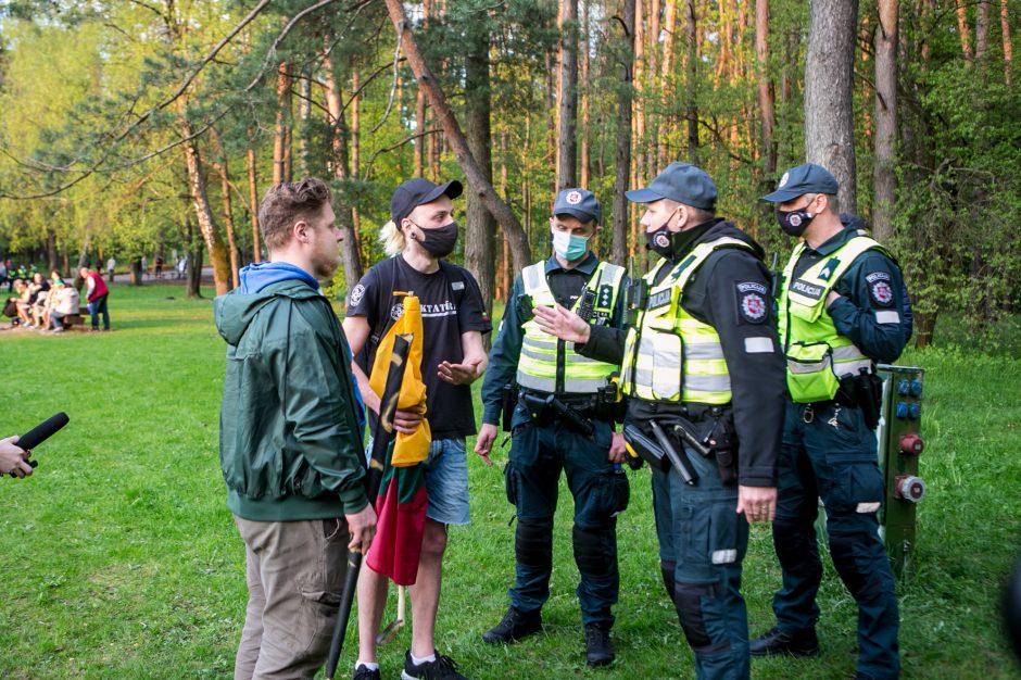 Policija apie „Didįjį šeimos gynimo maršą“: matėme, kad karantino reikalavimų žmonės nesilaikė