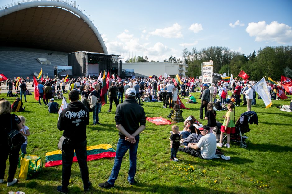 Policija apie „Didįjį šeimos gynimo maršą“: matėme, kad karantino reikalavimų žmonės nesilaikė