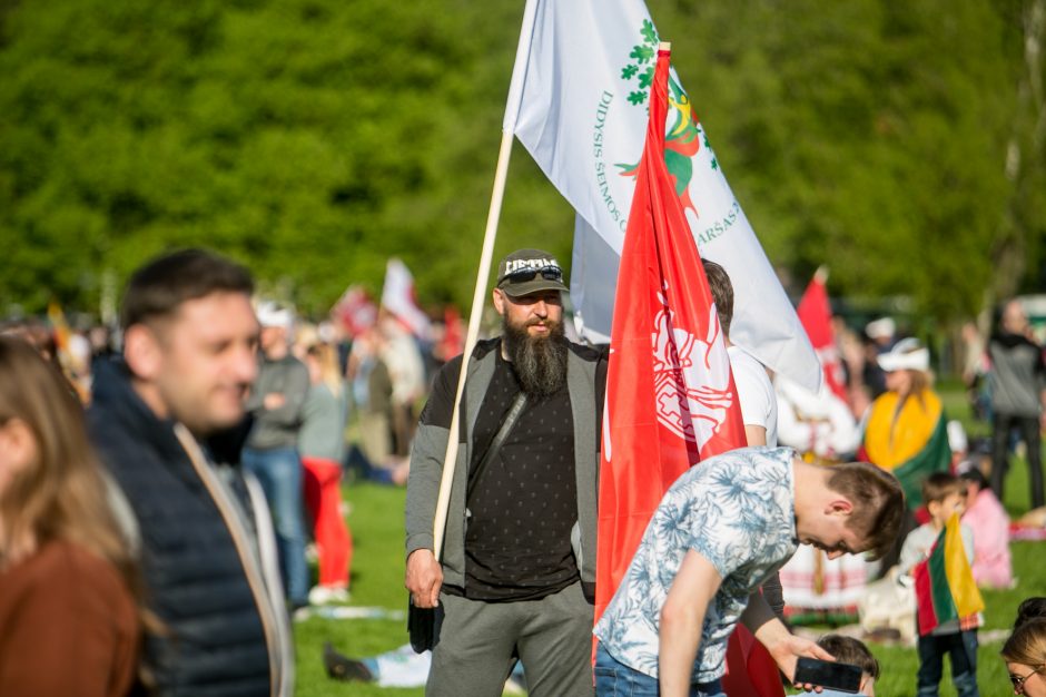 Policija apie „Didįjį šeimos gynimo maršą“: matėme, kad karantino reikalavimų žmonės nesilaikė