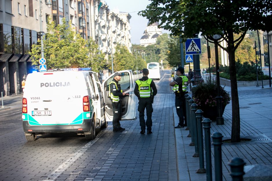 Policija pasirengė mitingui: centre – sustiprintos policijos pajėgos, įtartini asmenys bus tikrinami