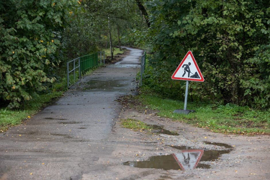 Vilniaus savivaldybė imasi tvarkyti pėsčiųjų ir dviračių taką Nemenčinės link