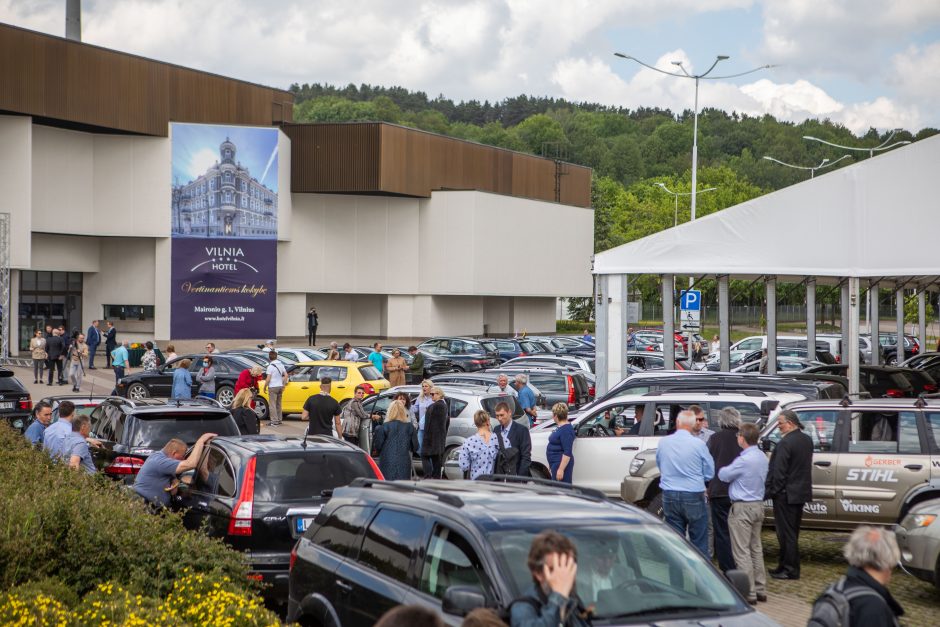 Naujai įkurtos „Laisvės ir teisingumo“ lyderiai tikisi keliolikos mandatų Seime