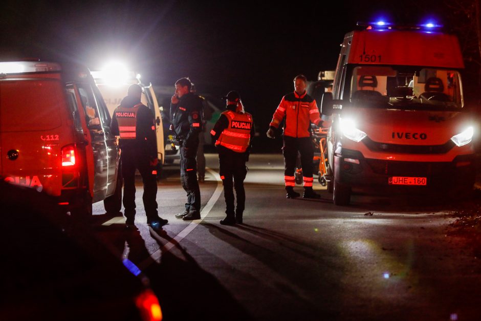 Siaubas Kaune: nušautas vyras, sužeista moteris, ieškotas įtariamas šaulys rastas negyvas