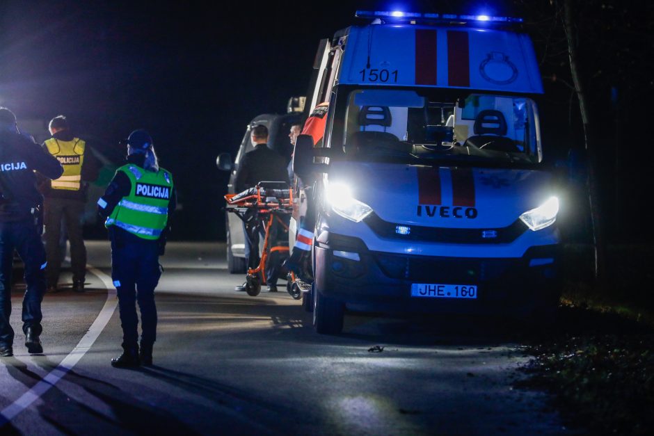 Siaubas Kaune: nušautas vyras, sužeista moteris, ieškotas įtariamas šaulys rastas negyvas