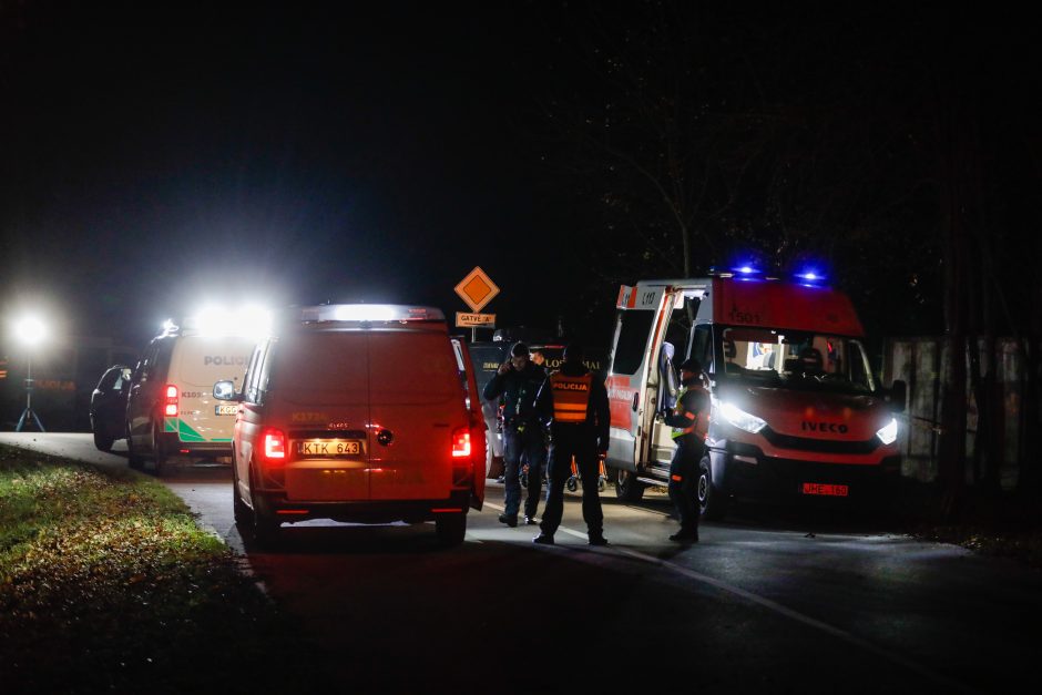 Siaubas Kaune: nušautas vyras, sužeista moteris, ieškotas įtariamas šaulys rastas negyvas