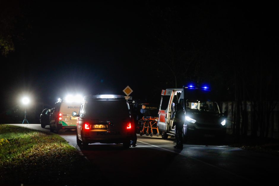 Siaubas Kaune: nušautas vyras, sužeista moteris, ieškotas įtariamas šaulys rastas negyvas