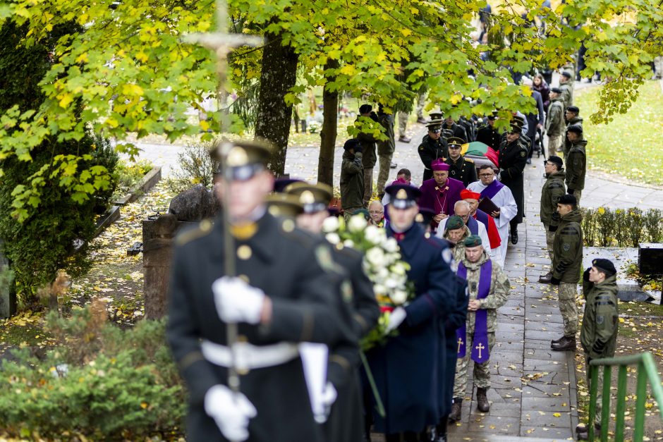 Antakalnio kapinėse palaidotas partizanas J. Vitkus-Kazimieraitis